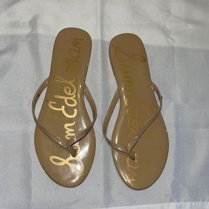 Sam Edelman tan flip flops